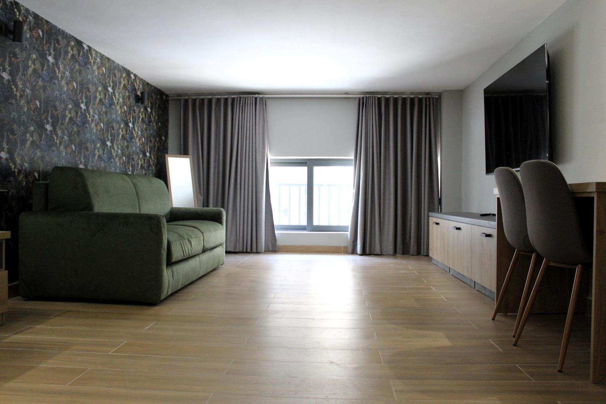 University Boutique Rooms Мсида Экстерьер фото