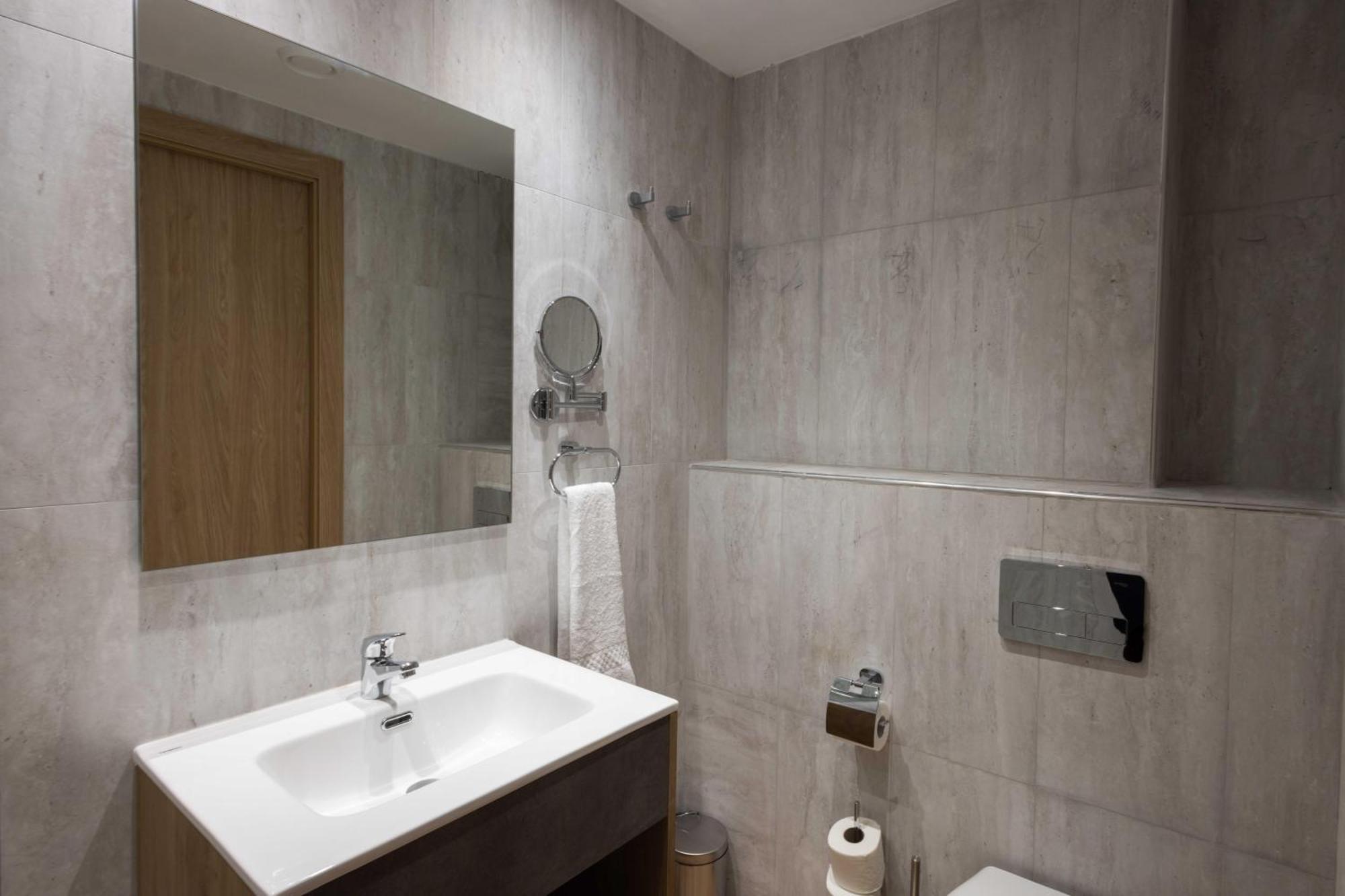 University Boutique Rooms Мсида Экстерьер фото