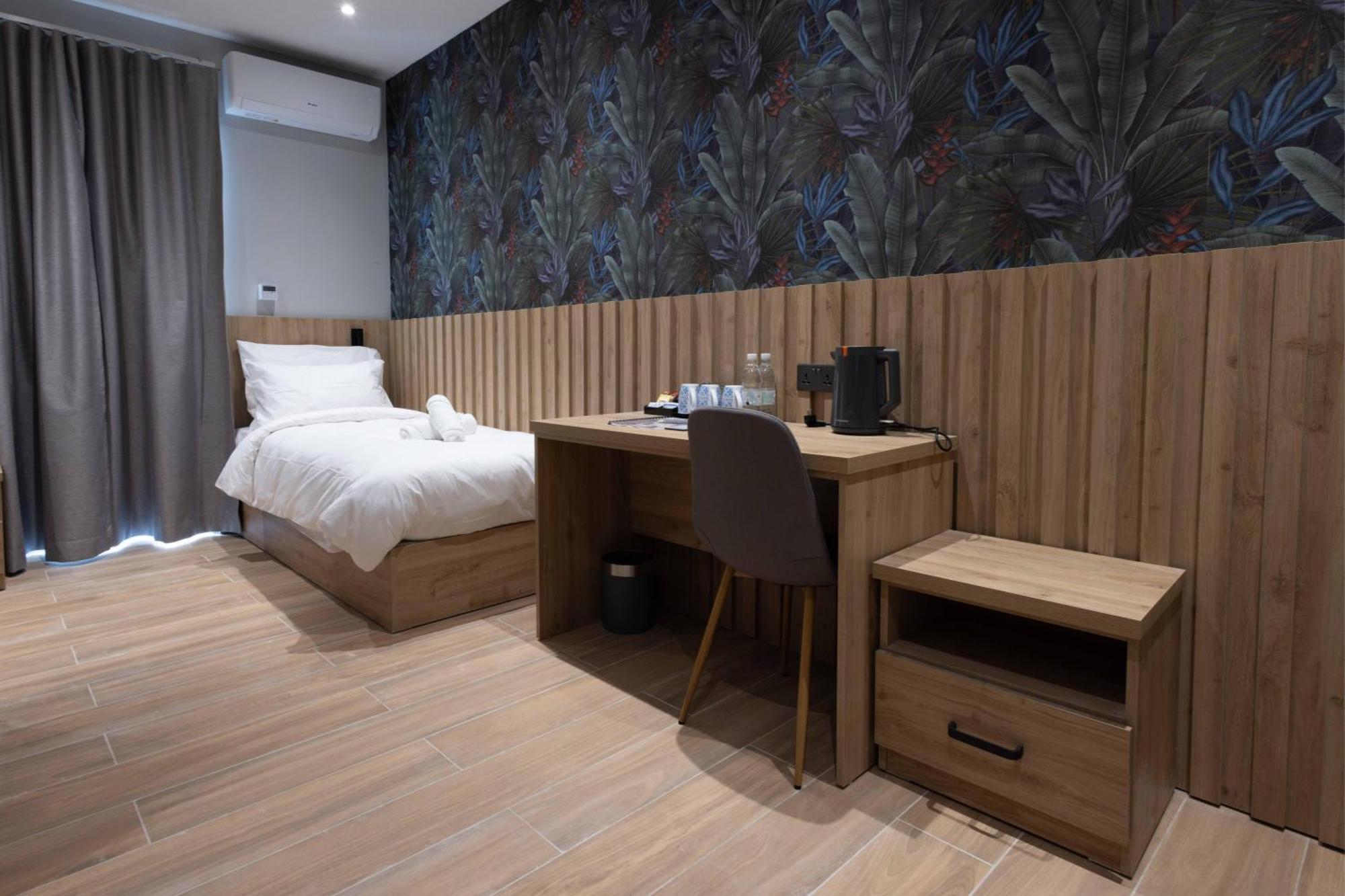 University Boutique Rooms Мсида Экстерьер фото